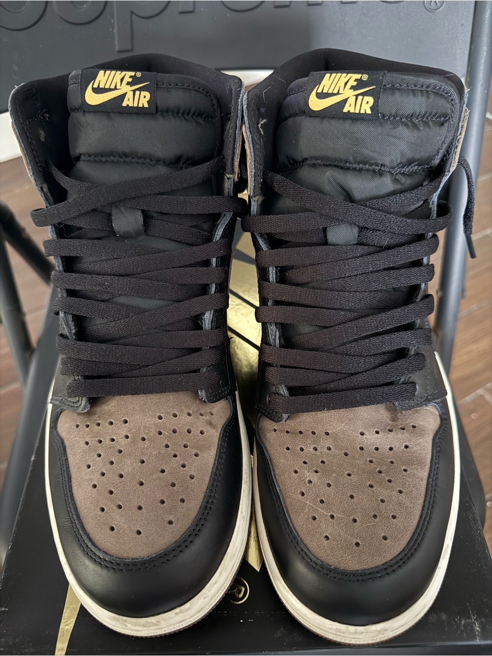 Air Jordan 1 Retro High OG "Palomino"